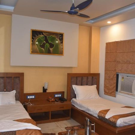 Hotel Prime Residency By Bookingcare Ballia Extérieur photo