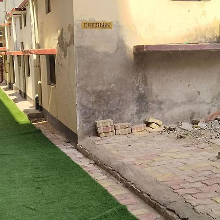Hotel Prime Residency By Bookingcare Ballia Extérieur photo